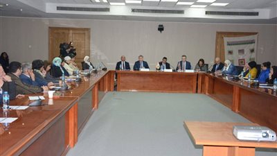 «التمثيل التجاري»: 1,75 مليار دولار حجم الاستثمارات الكندية في مصر