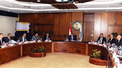 وزير البترول: تكثيف أعمال الاستكشاف وحفر الآبار لزيادة إنتاج الزيت الخام