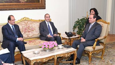 السيسي يؤكد أهمية تعزيز التعاون الأمني والاستخباراتي بين مصر وفرنسا