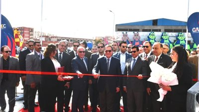 إفتتاح أول محطة متكاملة لتموين السيارات بالغاز والوقود والكهرباء فى مصر