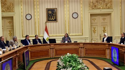 «مدبولي» يكلف بسرعة الانتهاء من لائحة قانون «هيئة الشراء الموحد»