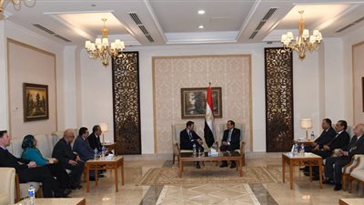 وزير البترول يبحث مع «أكسون موبيل» أنشطتها في مجال البحث والاستكشاف