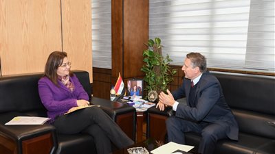 وزيرة التخطيط تبحث مع سفير ألمانيا بالقاهرة سبل التعاون المشترك