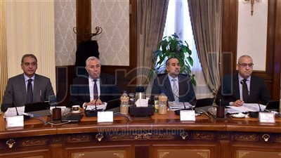 «الوزراء» يوافق على استمرار نشاط شركة ترسانة السويس البحرية