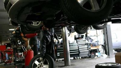 شركات سيارات ترفع أسعار قطع الغيار باستغلال بيانات عن المستهلكين