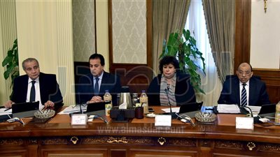 الحكومة تتعاقد مع شركة فرنسية لإدارة وتشغيل وصيانة الخط الثالث للمترو