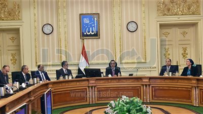 الحكومة تقر تيسيرات جديدة للحصول على التأشيرة.. بدءاً من يونيو المقبل