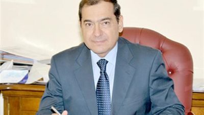 الثروة المعدنية تصدر دليلا خدميا لجذب المستثمريين