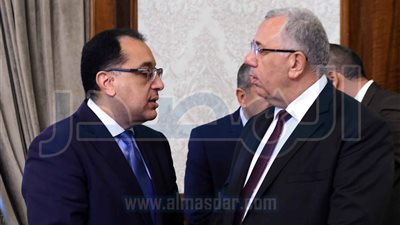 الحكومة تحدد اختصاصات نواب وزيرى «الزراعة» و«الطيران»