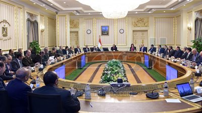 رئيس الوزراء يتابع موقف تنفيذ مشروعات العاصمة الإدارية الجديدة