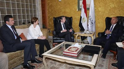 «تاليس» العالمية تستهدف زيادة استثماراتها بقطاع النقل في مصر