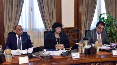 مجلس الوزراء يوافق علي مد العمل ببرنامج تحفيز الطيران السياحي 6 أشهر