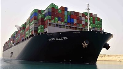 تداول 16 سفينة حاويات وبضائع عامة بموانئ بورسعيد