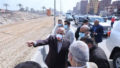 وزير النقل يتابع معدلات تطوير وصيانة الطريق الدائرى بتكلفة 7,3 مليار جنيه