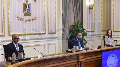 صرف المساندة التصديرية للشركات الصغيرة دون انتظار شهادة الضرائب