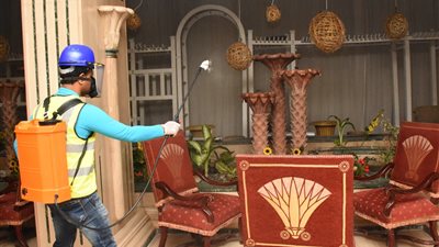 «السياحة» تنتهي من تعقيم وتطهير الفنادق العائمة والثابتة فى 5 محافظات