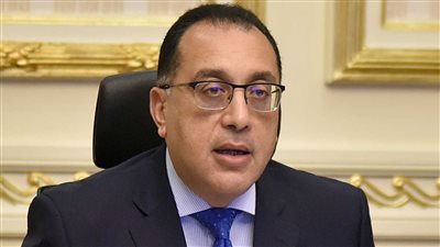 الحكومة تعلن القطاعات المستفيدة من قرار مد آجال تقديم الإقرارات الضريبية