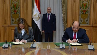 بروتوكول تعاون بين «الإنتاج الحربى» و«الوطنية للتدريب» فى عدة مجالات