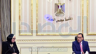 «مدبولى» يتابع موقف توصيل المرافق للمناطق والمجمعات الصناعية