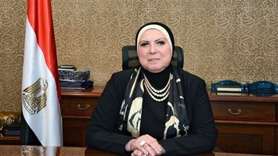 وزيرة التجارة: تأجيل العمل بقرار تحديد أسعار المواد الكحولية لمدة شهرين
