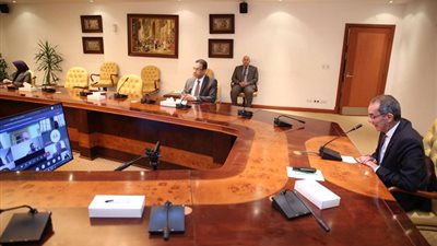 «الاتصالات» تطرح مشروعات للشركات الصغيرة والمتوسطة بـ 90 مليون جنيه