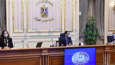 الحكومة: إقامة 4 مناطق صناعية فى سوهاج وقنا باستثمارات 6 مليارات جنيه