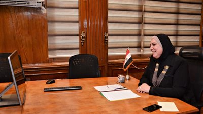 نيفين جامع: الحكومة تدرس توقيع اتفاق التجارة الحرة بين مصر وبريطانيا