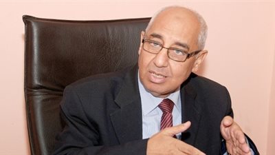 شعبة المستلزمات الطبية: إنتاج 500 ألف كمامة يوميًا