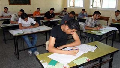 بدء امتحانات الدور الثانى بالثانوية العامة..اليوم