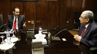 وزير الكهرباء يبحث زيادة استثمارات شركة FFI الاسترالية بقطاع الطاقة المتجددة 