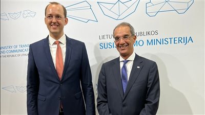 وزير الاتصالات يبحث مع نظيره الليتواني التعاون فى مجالات الحكومة الرقمية 