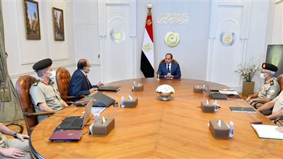 السيسي يوجه بمراعاة متطلبات المواطنين عند إنشاء مجمعات الأسواق النموذجية