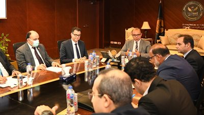 «الرقابة المالية» تستعرض مقترح تطوير منصة تسجيل وتداول شهادات خفض الانبعاثات الكربونية