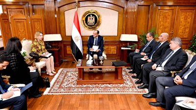 وزير التجارة يبحث مع «اقتصادية الأمم المتحدة» سبل تطوير صناعة الأثاث في مصر