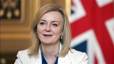 ثالث سيدة تشغل المنصب.. ليز تراس تفوز برئاسة الحكومة البريطانية 