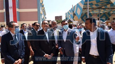 رئيس الوزراء يتابع تنفيذ مشروعات «حياة كريمة» بقرية قلهانة بمحافظة الفيوم
