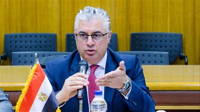  «اقتصادية قناة السويس» تبحث مع «سكاتك» النرويجية تسريع العمل في مشروع الوقود الأخضر