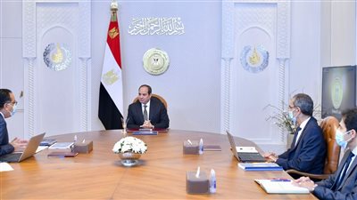 السيسي يوجه بسرعة الانتهاء من مشروعات التحول الرقمي وميكنة الخدمات الحكومية 