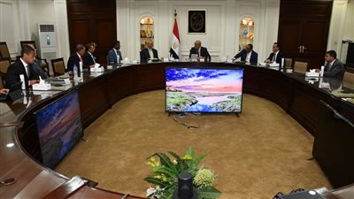 وزير الإسكان يبحث مع «ماريوت» فرص إنشاء وتشغيل المنشآت الفندقية بالمدن الجديدة