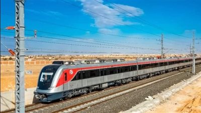 وزارة النقل: إصدار اشتراكات مخفضة لمستخدمي القطار الكهربائي الخفيف LRT 