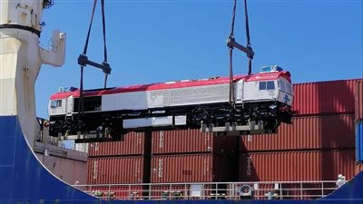 هيئة السكك الحديدية تعلن وصول 3 جرارات PRL ضمن عقد قطارات «تالجو» 