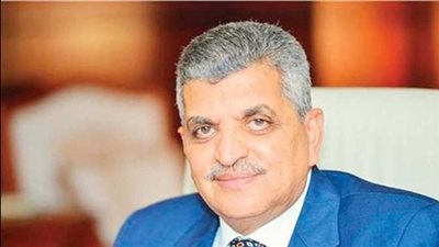 هيئة قناة السويس: زيادة رسوم عبور جميع أنواع السفن مطلع 2023