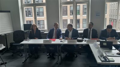 المعهد القومي يفتتح برنامج «الحوكمة والتحول الرقمي» بكلية هيرتي في ألمانيا