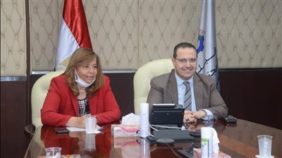 «الإسكان» تبحث آليات مشاركة المطورين العقاريين في تنفيذ المشروعات