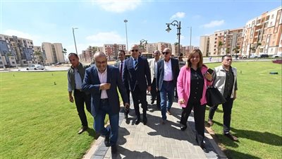 «الجزار» يتجول بمواقع وحدات «سكن لكل المصريين» في حدائق العاصمة