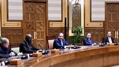 السيسي: مصر تؤمن بأهمية الدور الاستراتيجي للإعلام في تحقيق استقرار وتنمية الدول