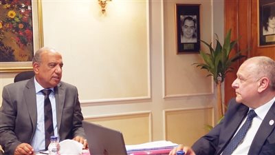 وزير قطاع الأعمال يتابع موقف مشروعات شركات القابضة للصناعات المعدنية