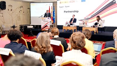 ارتفاع حجم التبادل التجارى بين مصر وإسبانيا إلى 2.7 مليار يورو في 2021