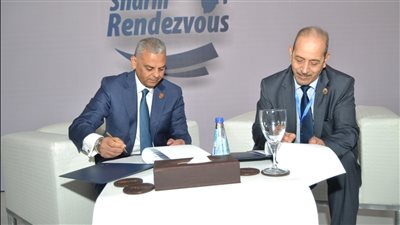 الاتحاد المصري للتأمين يوقع بروتوكول تعاون مع نظيره الجزائري