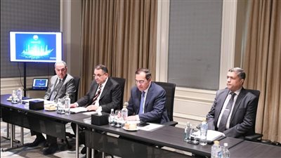 وزير البترول يبحث مع الوفد الاقتصادى الكويتى فرص زيادة الاستثمارات المشتركة 